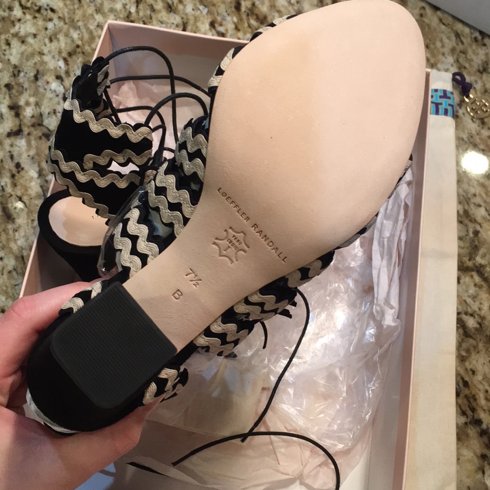Loeffler Randal luz tassel chucky heel - Picture 4 of 7